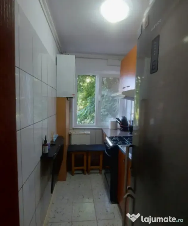 Apartament 3 camere de vânzare în Tomis Nord – etaj 1/4, - Constanta (Constanta)