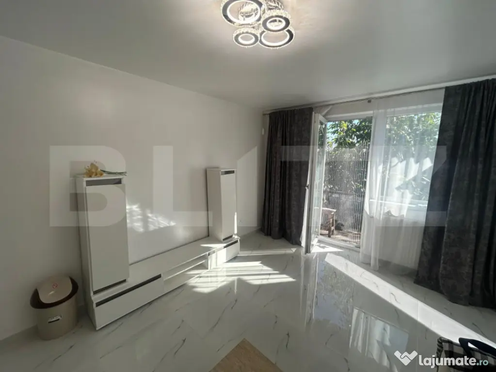 2 Camere | Micro 5 | Etaj 4 /4 | Semidecomandat | - Targoviste (Dambovita)