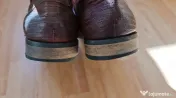 Pantofi Boss.... 