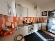 Casa de vanzare + hala metalica – Blăjenii de Jos, poziț