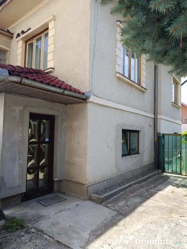 Cladire compusa din 4 apartamente L.Calin - Bistrita (Bistrita-Nasaud)
