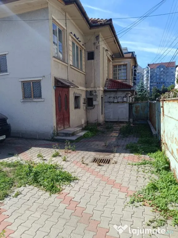 Cladire compusa din 4 apartamente L.Calin - Bistrita (Bistrita-Nasaud)