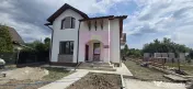 Vila cu 4 camere de vanzare in Brebu 