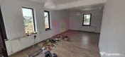 Vila cu 4 camere de vanzare in Brebu 