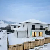 Casă NOUĂ, în Chinteni