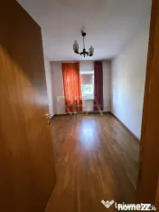 Apartament 3 Camere | Bloc 1986 | Etaj 2 | 2 Băi | 