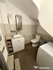 Inchiriere Casa 5 camere; 125 mp; 3 bai , Florilor