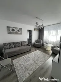 închiriez apartament