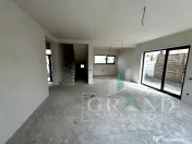 OPORTUNITATE! Casă individuală | 4 camere | 3 băi | Garaj 
