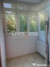Apartament 3 camere decomandat | Zona Apărătorii Patriei