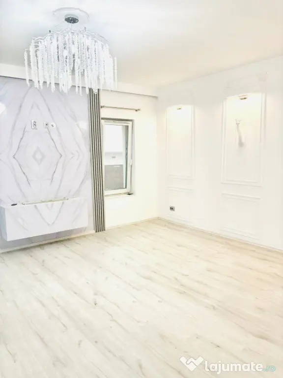 Duplex 4 camere , 120 MP, + 3 Parcari , zona Terra , Florest - Floresti (Cluj)