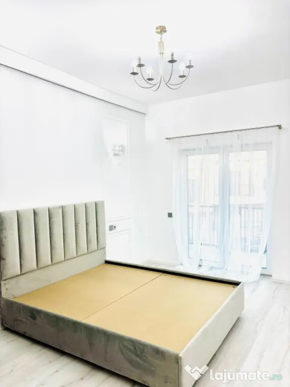 Duplex 4 camere , 120 MP, + 3 Parcari , zona Terra , Florest - Floresti (Cluj)