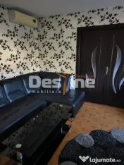 Casă P+E+M + corp secundar , 240 mp teren , 2 garaje 