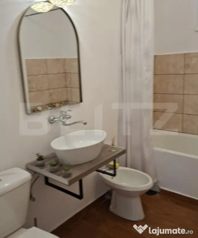 Inchiriere spatiu comercial generos de 200 m2 - Brasov (Brasov)