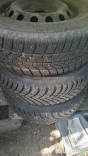 Set 4 anvelope Iarna 195/65 R15 si genti  5x114.3 