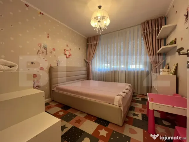 Apartament 3 camere, 75 mp, zona Bulevardul Dacia - Oradea (Bihor)