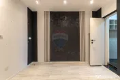 Spatiu Comercial Stradal 47 mp utili 