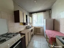 Apartament 3 camere | Calea București- decomandat-Pitesti