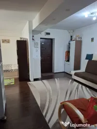 Prorietar vand apartamen 2 camere 67mp 