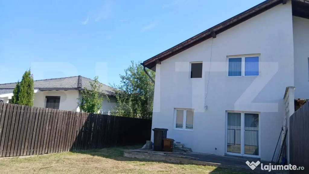 Oază de liniște și confort! Casă modernă P+M cu curte p - Livezeni (Mures)