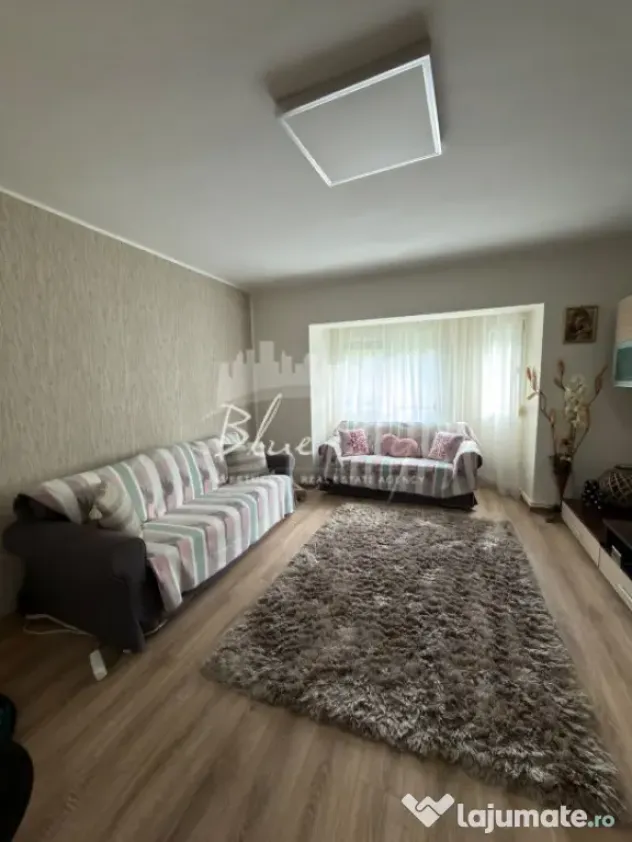 Apartament 3 camere situat in zona Faleza Nord, langa plaja - Constanta (Constanta)