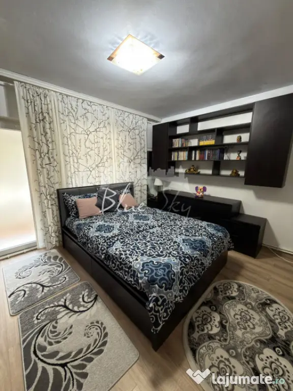 Apartament 3 camere situat in zona Faleza Nord, langa plaja - Constanta (Constanta)