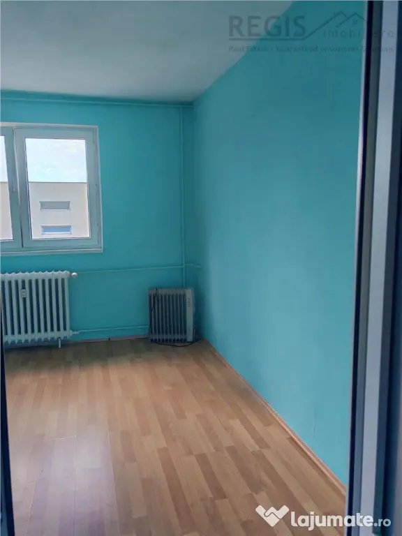 Garsoniera | zona Tractorul - Brasov (Brasov)