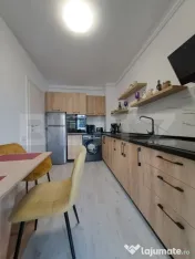 Garsoniera cocheta cu parcare subterana Tractorul 