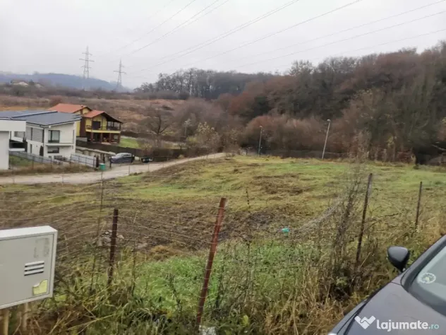 Teren intravilan, 1544 mp,cu front la 2 strazi de 38 m in Z - Cluj-Napoca (Cluj)