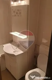 VANZARE Garsoniera in zona Titan