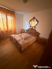 Se vinde casă spatioasa și spațiu comercial – Butoie?
