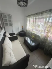 Se vinde casă spatioasa și spațiu comercial – Butoie?