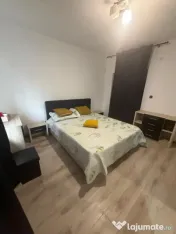 Se vinde casă spatioasa și spațiu comercial – Butoie?