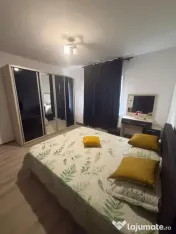 Se vinde casă spatioasa și spațiu comercial – Butoie?