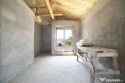 Casa noua la curte, liniste cu Bucurestiul la indemana, in C