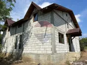 Vanzare Vila la gri Teren 800mp Lacul Mostistea 