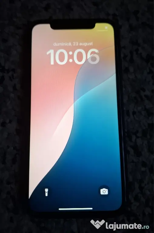 Vand Iphone 11 și Redmi Note9
