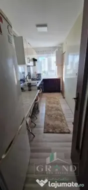 Apartament 2 camere, decomandate, etaj intermediar, Mănăș 