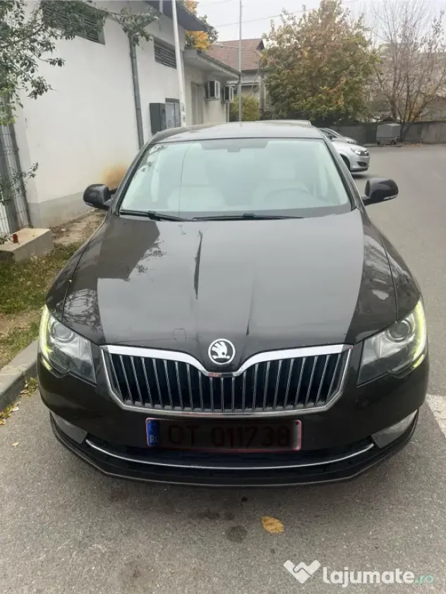 Skoda Superb 2015 second