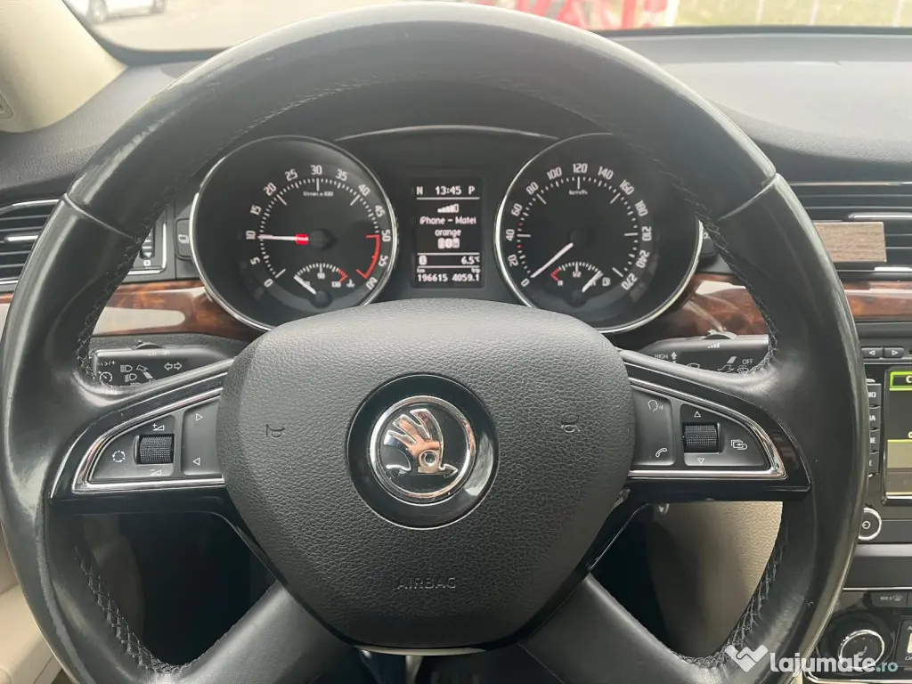 Skoda Superb 2015 second