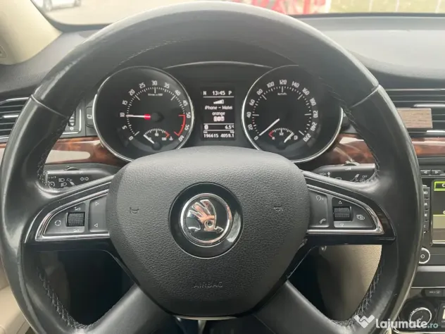 Skoda Superb 2015 second