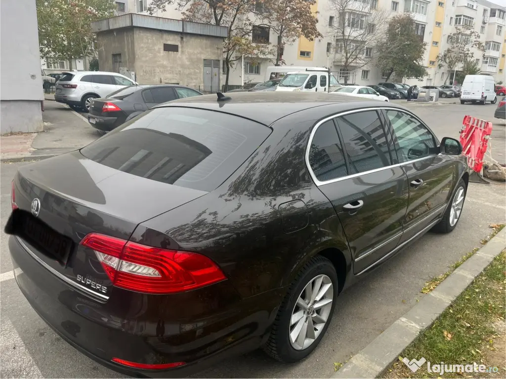 Skoda Superb 2015 second