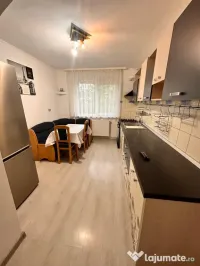 Închiriez apartament trei camere Găvana 