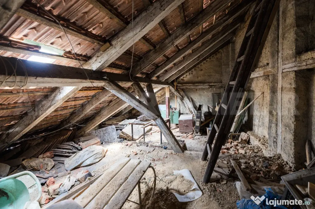 Casă, 3 camere, curte și pod mansardabil | Mihai Viteazul - Brasov (Brasov)