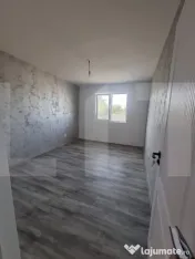 Casa la cheie,5 camere, 130 mp utili,teren 735 mp 