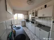 Apartament 3 camere, Astra -Ciucas,decomandat,2 gr,128000 Eu 