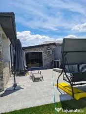 Casa deosebita in Valu lui Traian aproape de soseaua nati... 