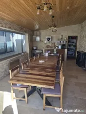 Casa deosebita in Valu lui Traian aproape de soseaua nati... 