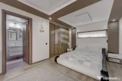 Vilă 342 mp cu piscină și 800 mp teren / 4 dormitoare ... 