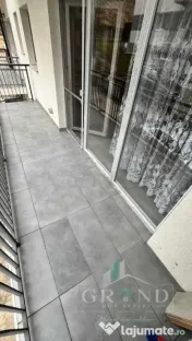 Apartament 2 camere + 2 balcoane + 2 parcări, zona Vivo, Cl 